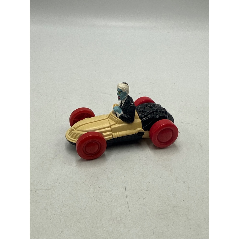 Vintage 1993 DC Comics Two-Face Batman Villain Toy Car Cream Black Red GG 4-2